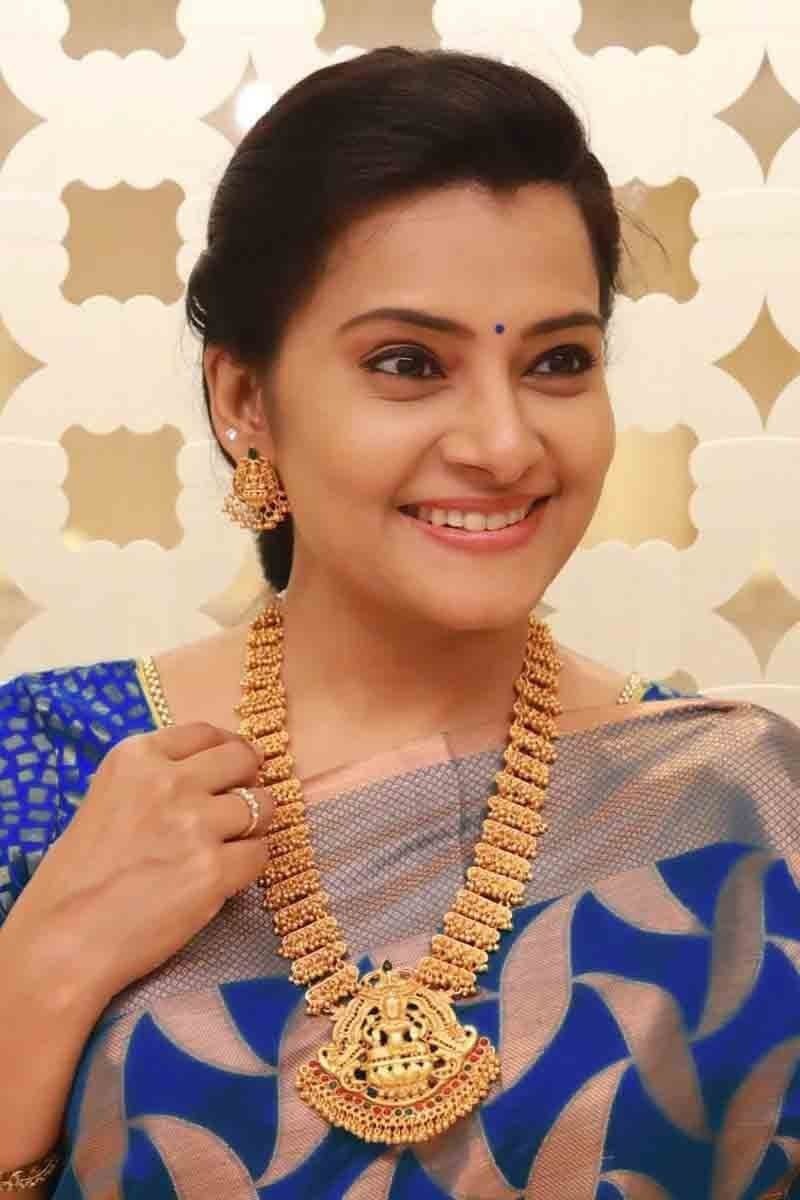 Soft Lichi Silk Saree with All-Over Jacquard Work & Heavy Brocade Blouse