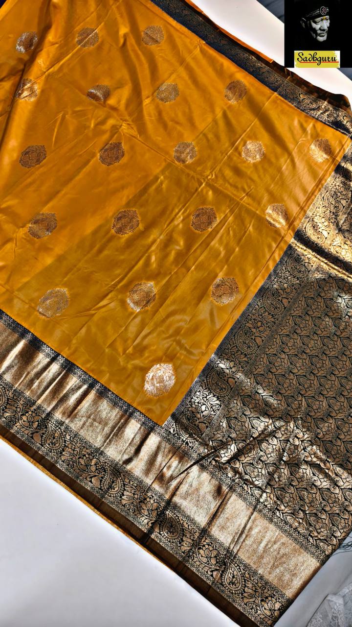 Premium Kanjivaram Soft Silk Saree with Copper Zari