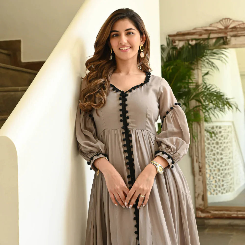 BROWN LONG FLARED BEAUTIFUL DRESS