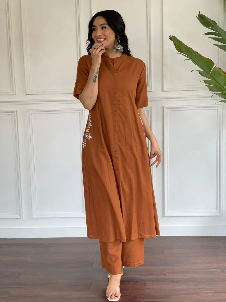 Rusty Brown Cotton Kurta Set With Pocket Side Embroidery