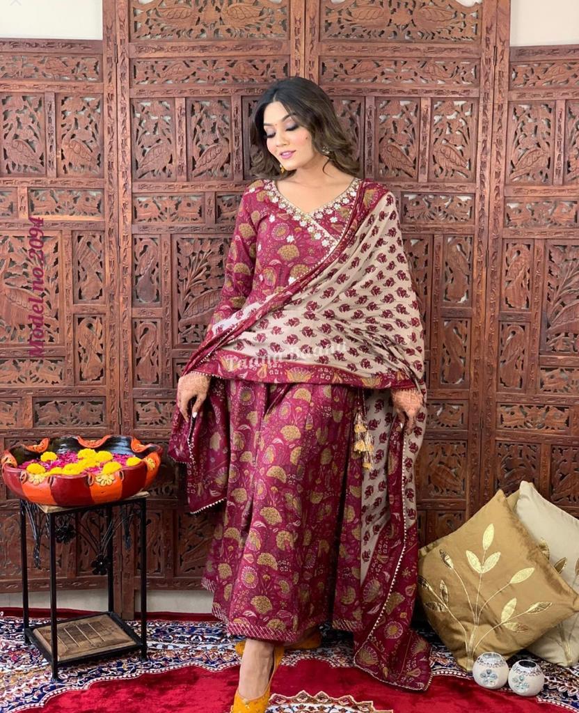 Floral Printed Anarkali Women Kurta Pant Set with Dupatta