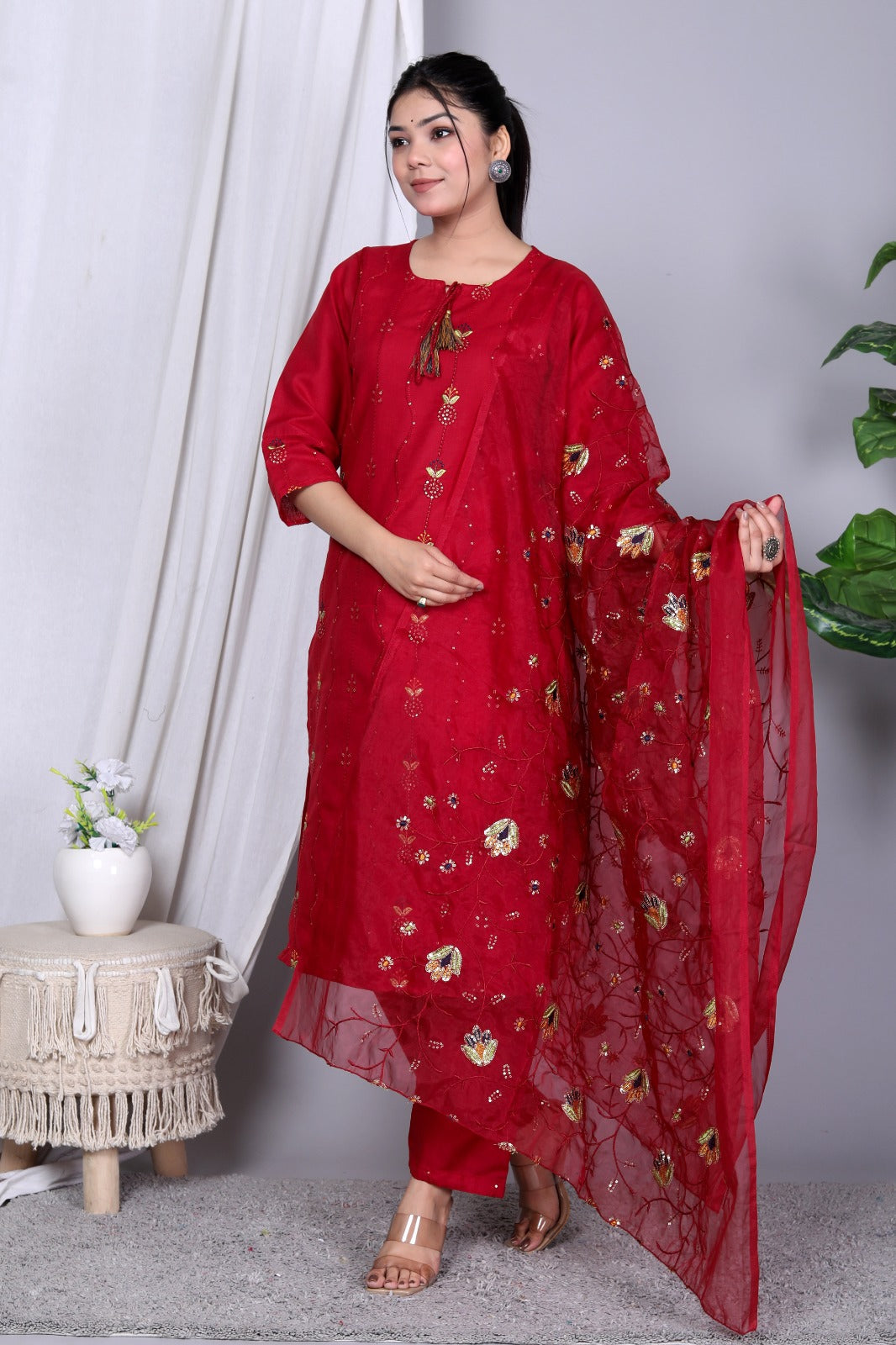Red Embroidered Kurta and Pant Set with Embroidered Organza Dupatta