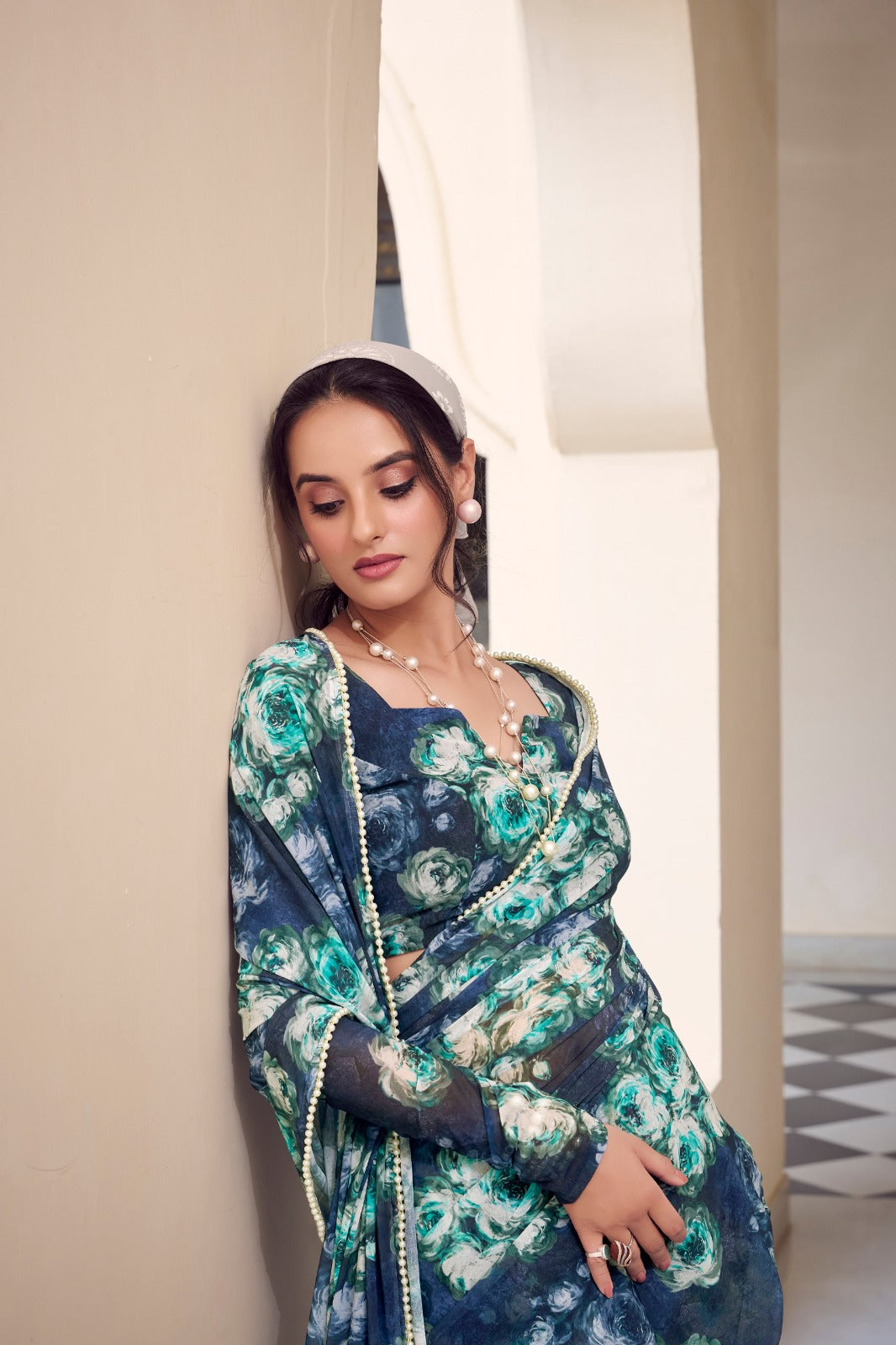 Marble Print with a Pearl-Perfect