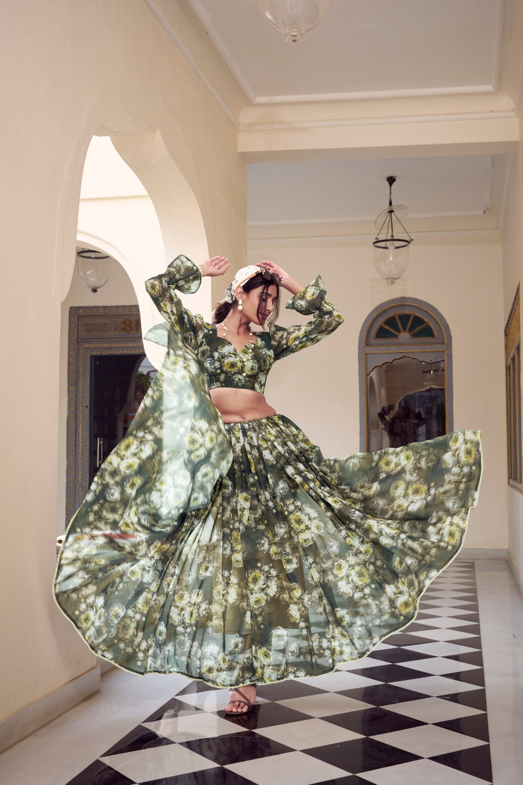 Marble Print with a Pearl-Perfect