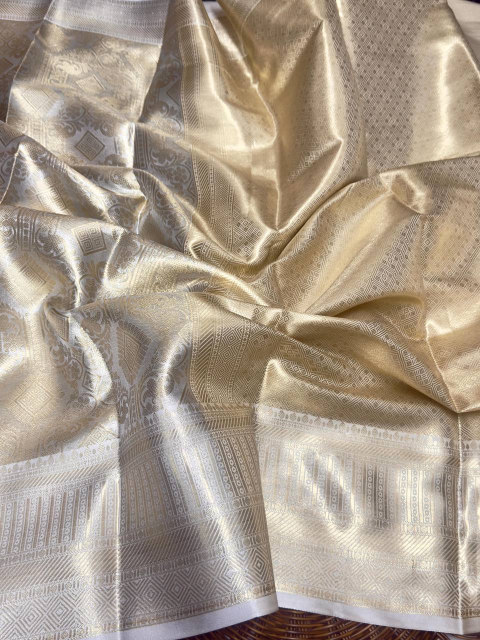 Nayanthara Inspired Banarasi Golden Tissue Zari Silk Saree