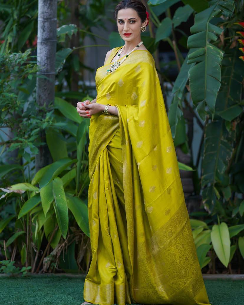 Elegant Olive Green Banarasi Silk Saree with Gold Zari Motifs