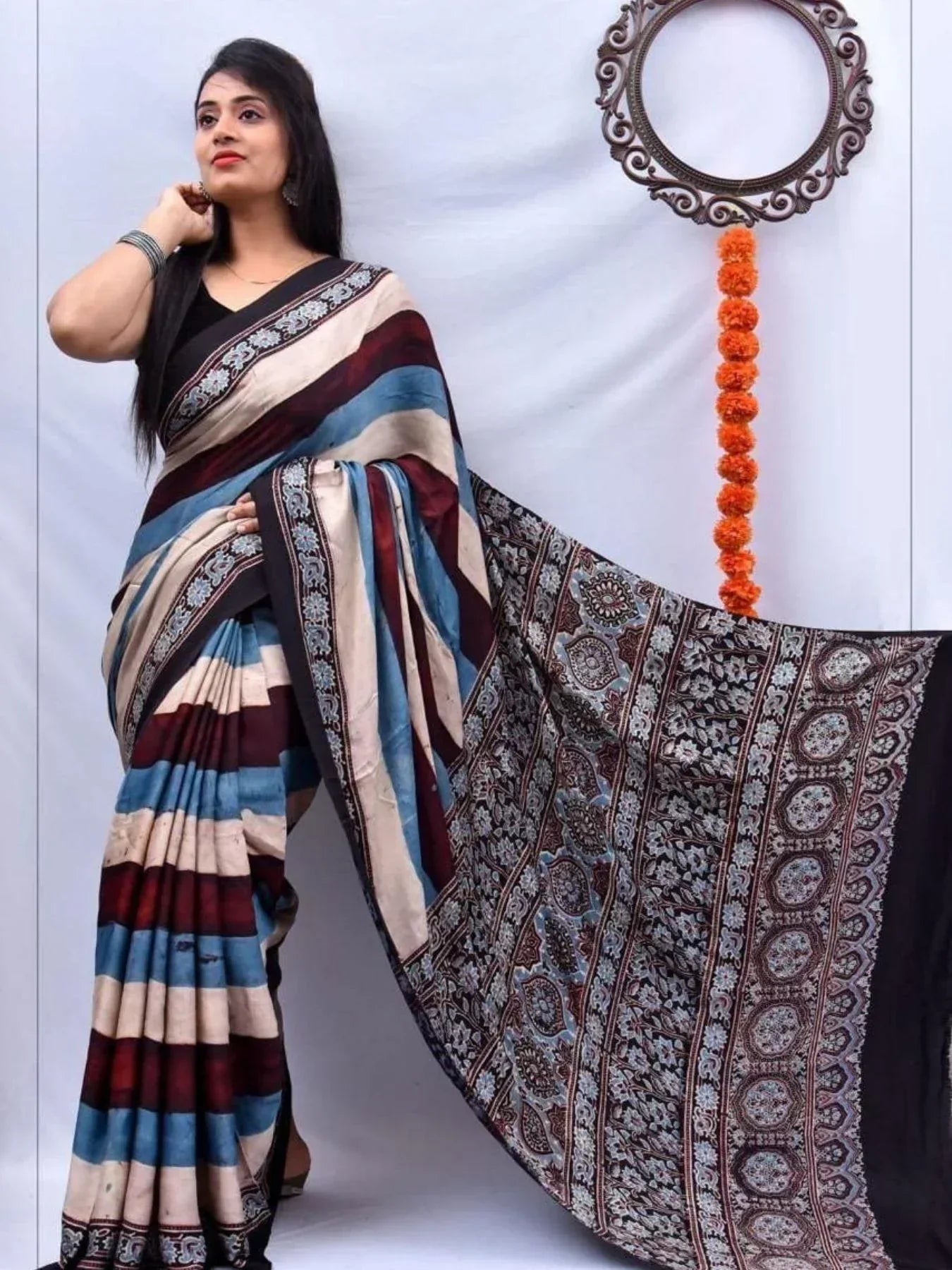 Soft Muslin Cotton Digital Print Saree With Tassel Pallu – Unstitched Blouse