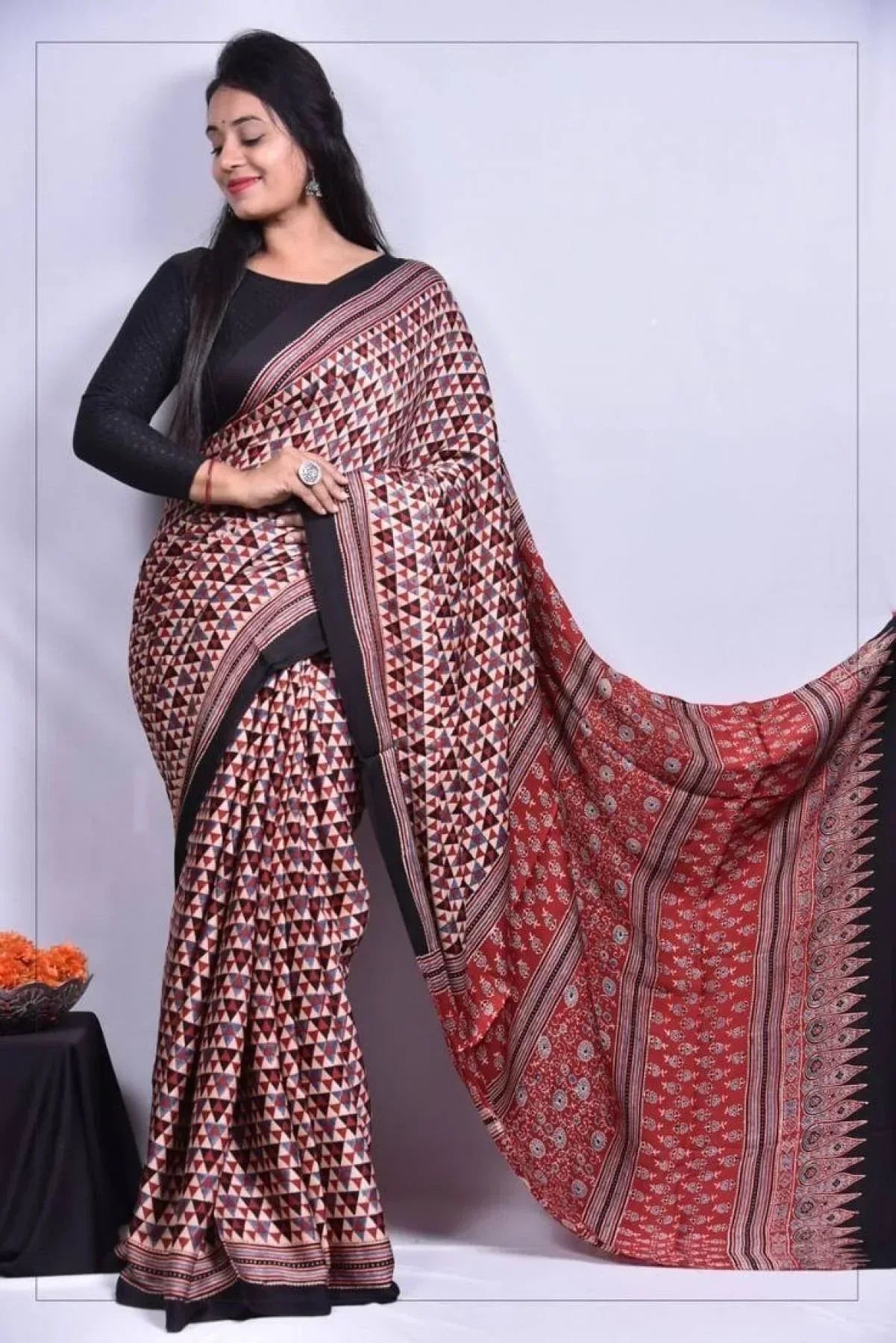 Soft Muslin Cotton Digital Print Saree With Tassel Pallu – Unstitched Blouse